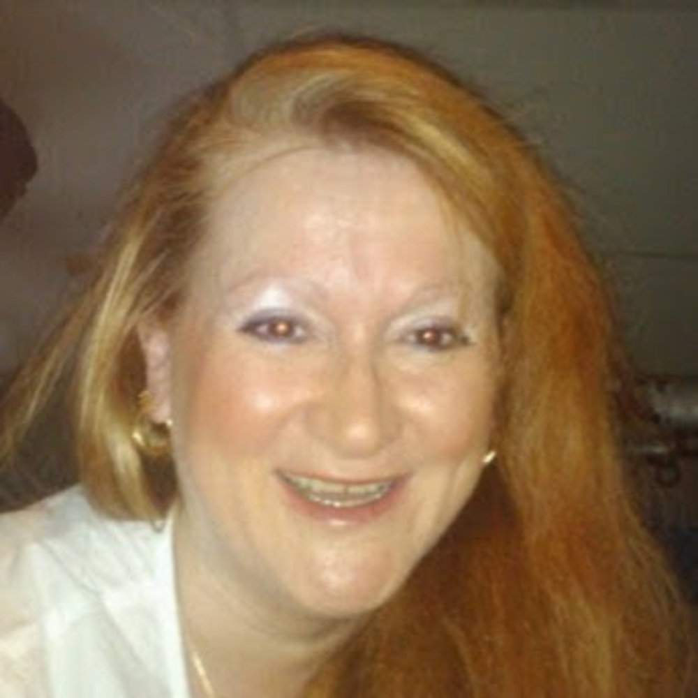 Meet your Posher, Kendra